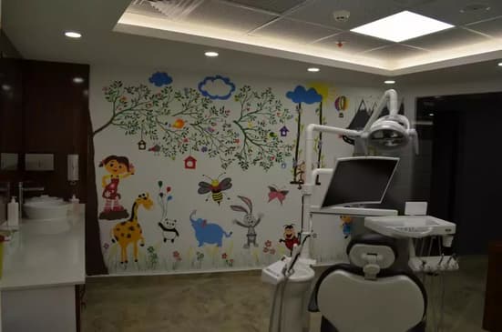 Slider image (6) EMG KLiNiK Oral and Dental Health Clinic